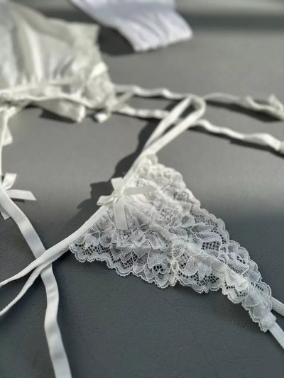 LacyMate Fleur de Neige Lingerie Set