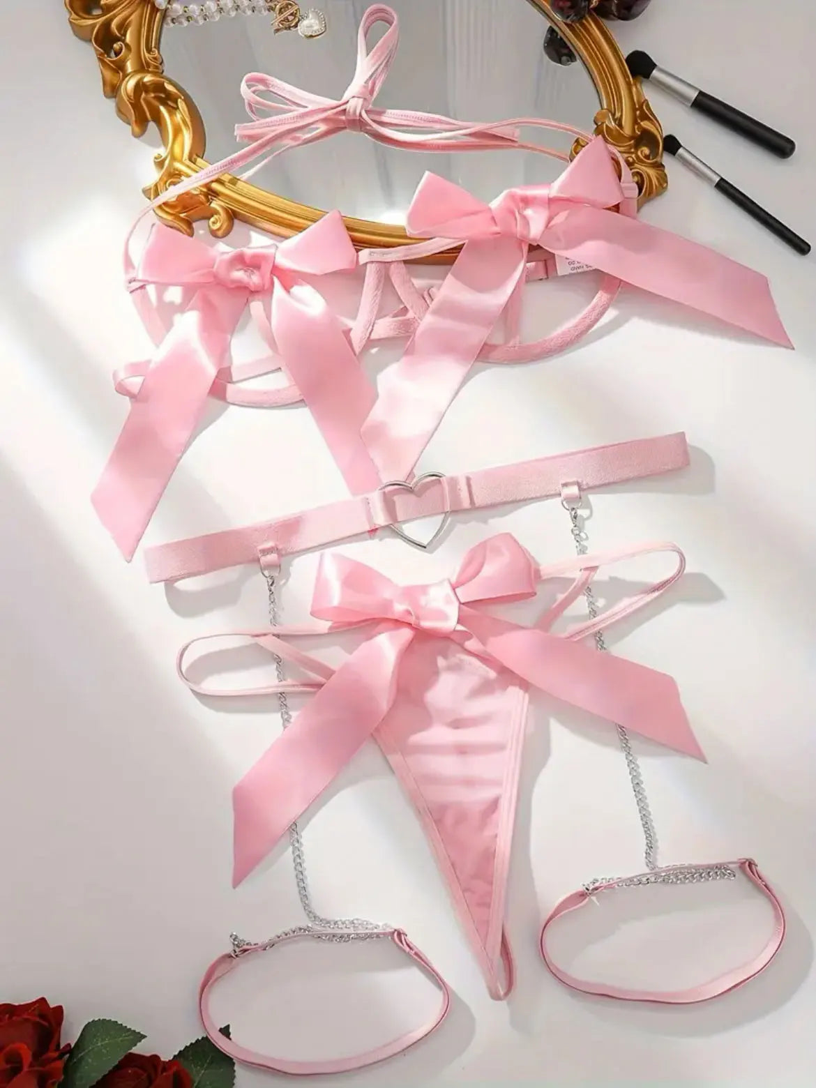 LACYMATE® Scarlet Temptress Bow Set